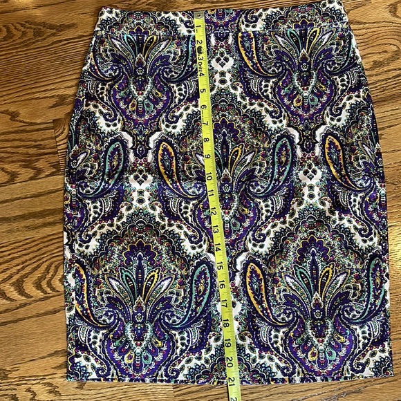 NWT J. Crew No.2 Paisley Pencil Skirt - Picture 4 of 6